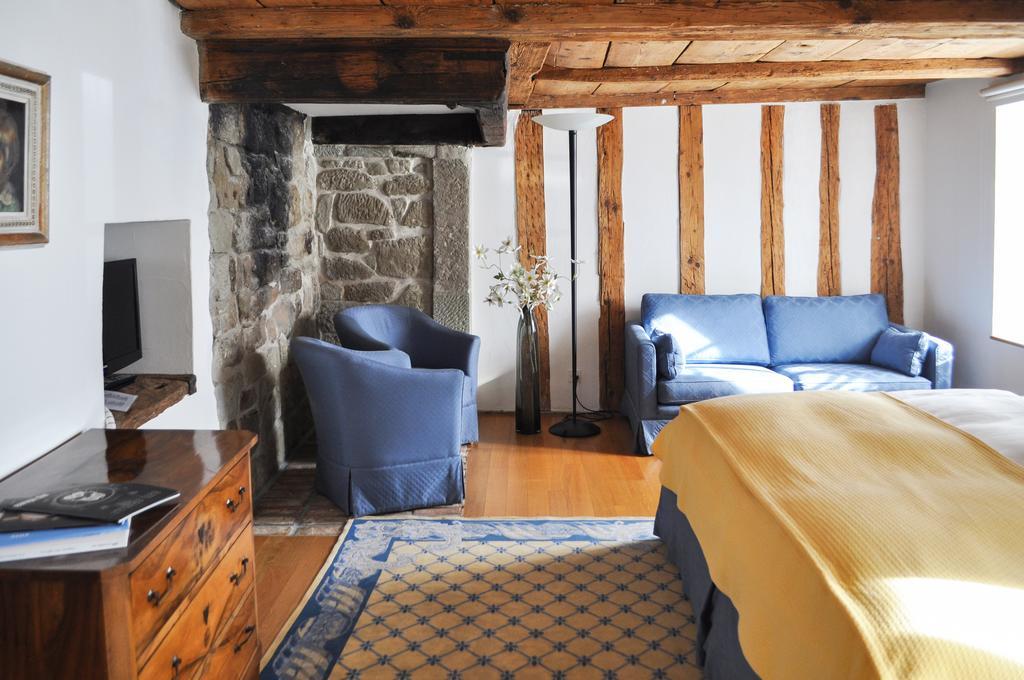 Hotel Restaurant Au Sauvage Fribourg Quarto foto